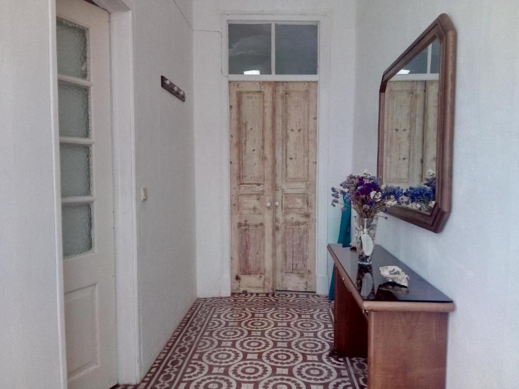 Casa Almirante Reis room 1